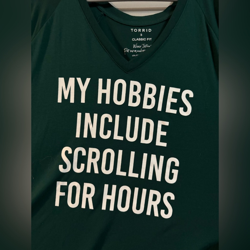 Women’s graphic T-shirt